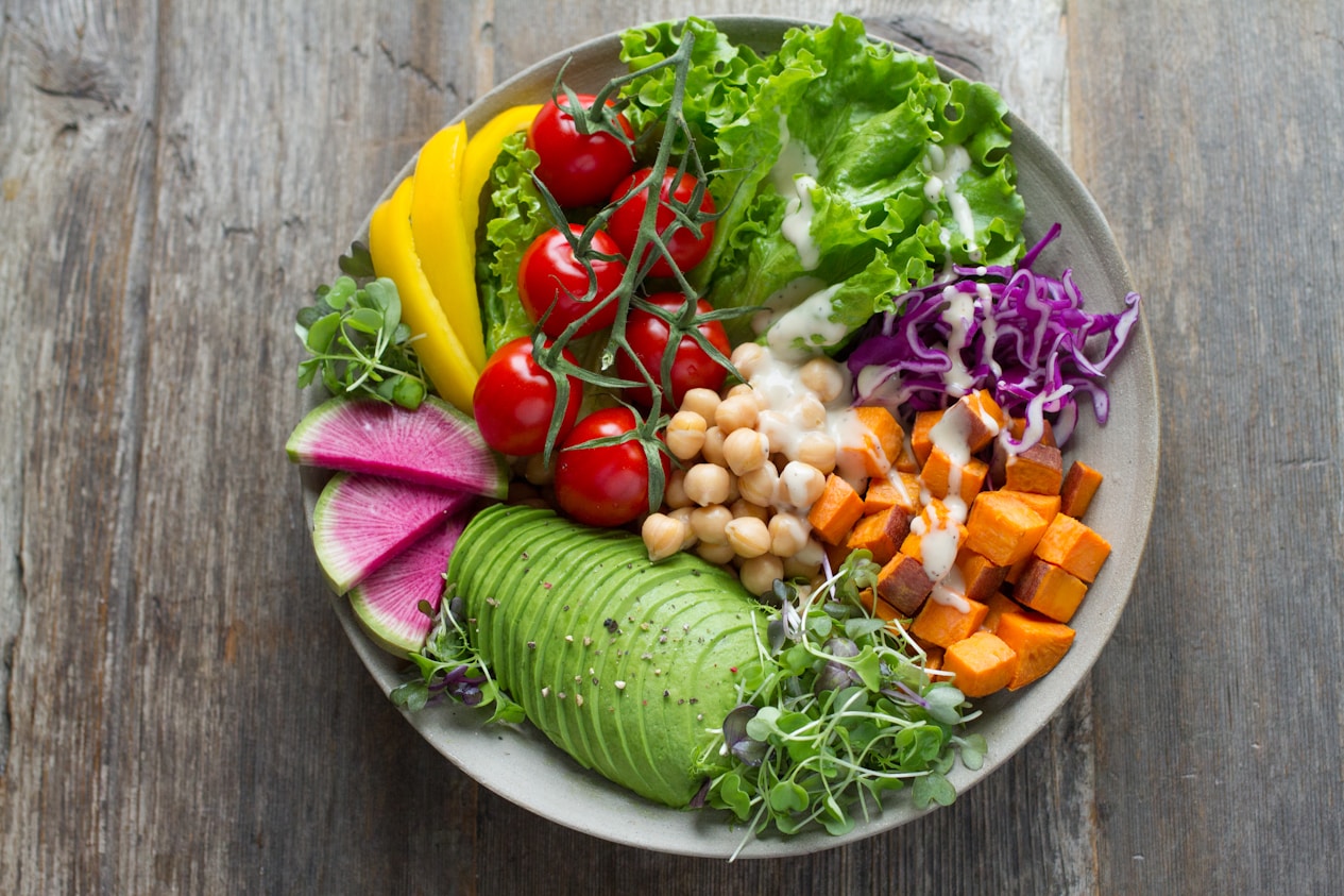 Alimentos naturais e anti-inflamatórios que ajudam a equilibrar a saúde mesmo com rotina corrida Alimentos naturais e anti-inflamatórios que ajudam a equilibrar a saúde mesmo com rotina corrida