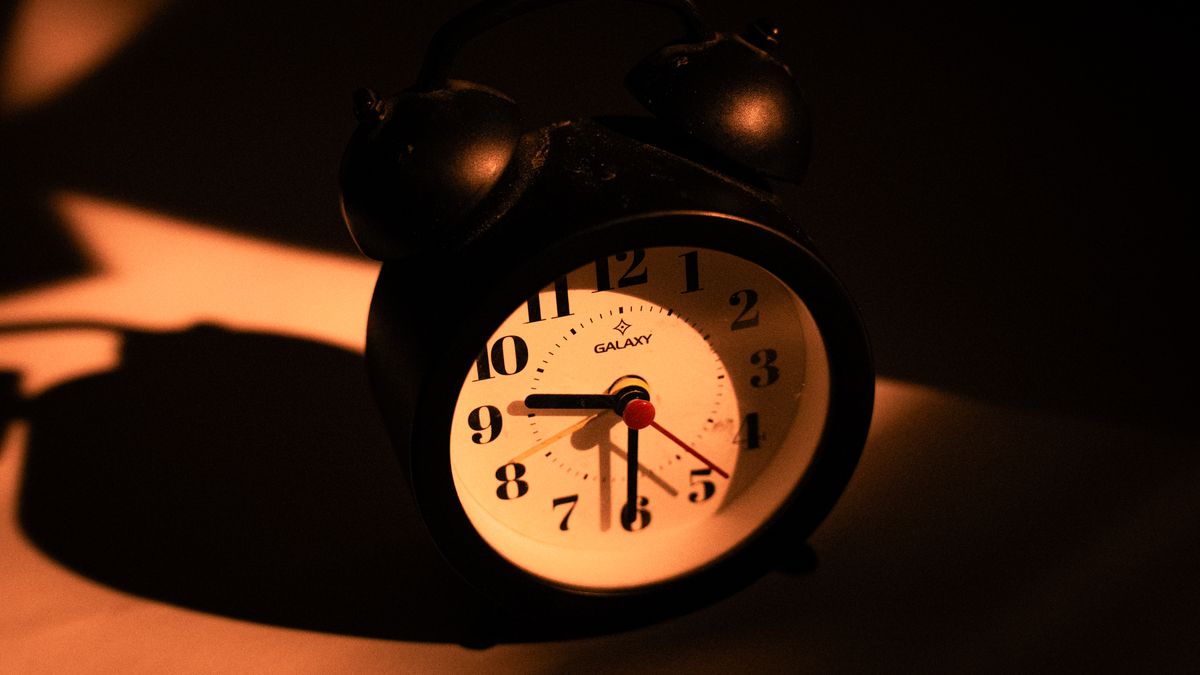ritmo circadiano e metabolismo - momento do dia que o corpo armazena gordura